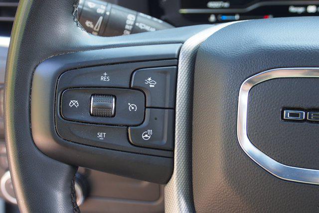 2023 GMC Yukon 4WD Denali