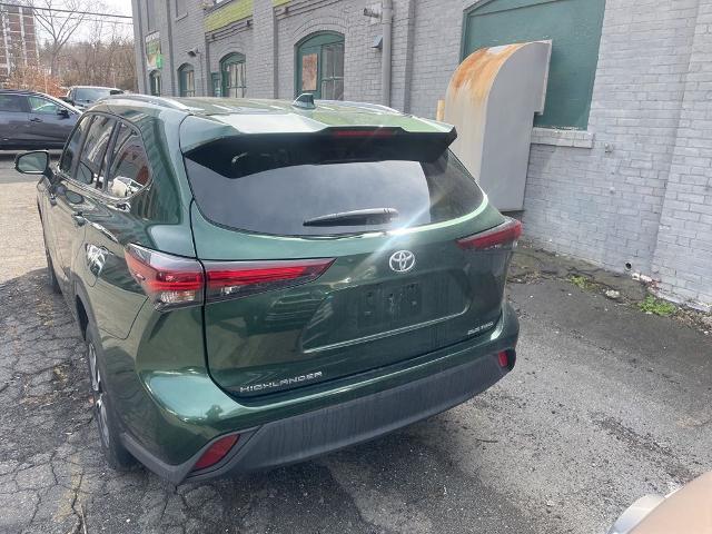 2025 Toyota Highlander XLE