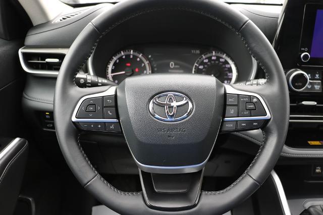 2025 Toyota Highlander XLE