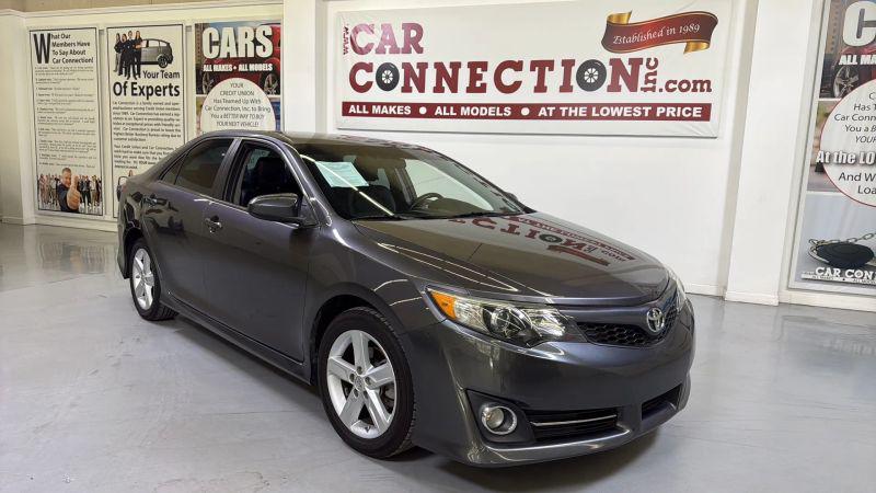 2013 Toyota Camry SE