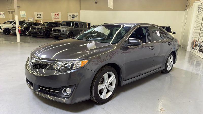 2013 Toyota Camry SE