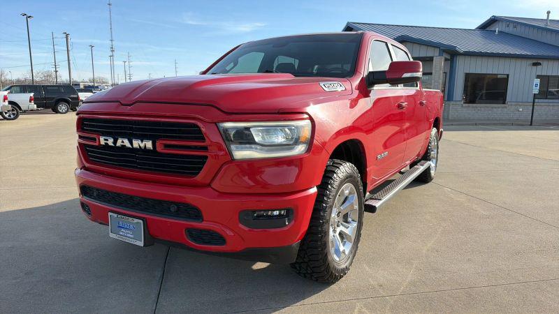 2019 Ram 1500 Big Horn/Lone Star Crew Cab 4x4 57 Box
