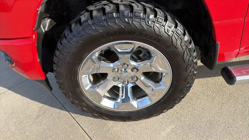 2019 Ram 1500 Big Horn/Lone Star Crew Cab 4x4 57 Box