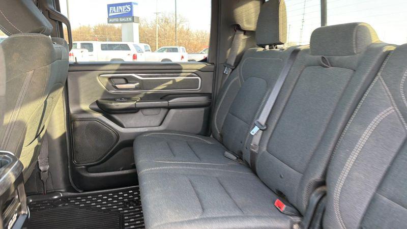 2019 Ram 1500 Big Horn/Lone Star Crew Cab 4x4 57 Box