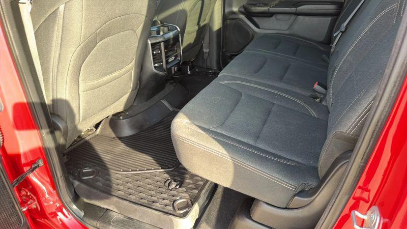2019 Ram 1500 Big Horn/Lone Star Crew Cab 4x4 57 Box