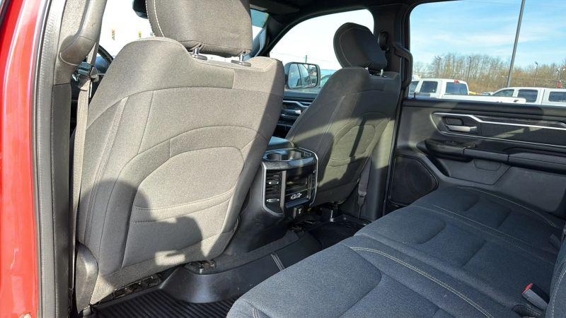 2019 Ram 1500 Big Horn/Lone Star Crew Cab 4x4 57 Box