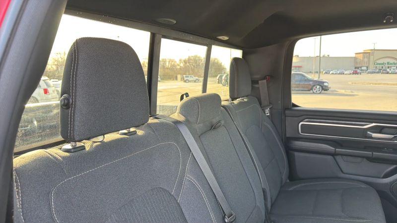 2019 Ram 1500 Big Horn/Lone Star Crew Cab 4x4 57 Box