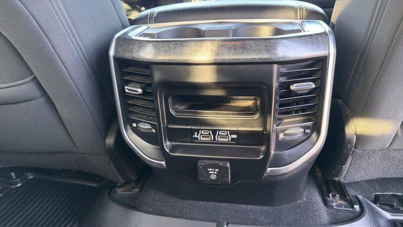 2019 Ram 1500 Big Horn/Lone Star Crew Cab 4x4 57 Box