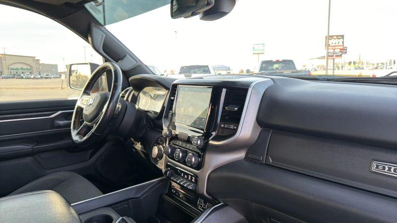2019 Ram 1500 Big Horn/Lone Star Crew Cab 4x4 57 Box