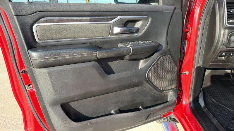 2019 Ram 1500 Big Horn/Lone Star Crew Cab 4x4 57 Box