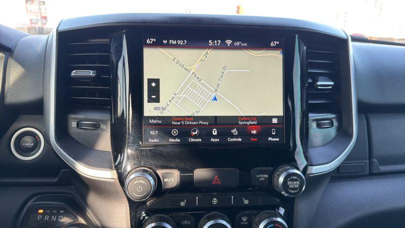 2019 Ram 1500 Big Horn/Lone Star Crew Cab 4x4 57 Box