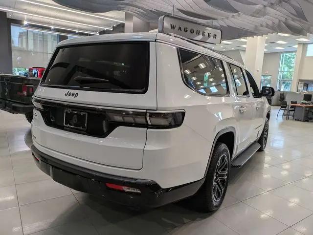 2026 Jeep Grand Wagoneer L 4x4