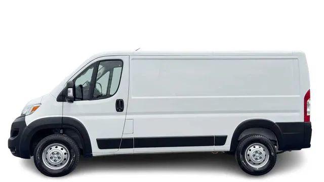 2023 Ram ProMaster 2500 Cargo Van Low Roof 136" WB for sale in Miami, FL