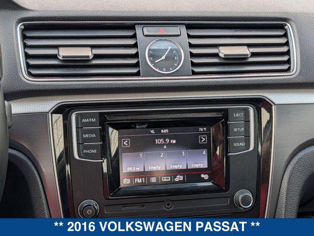2016 Volkswagen Passat 1.8T R-Line