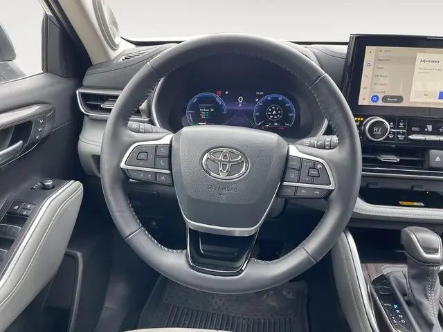 2024 Toyota Highlander Hybrid Limited