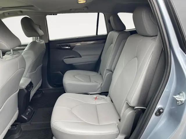 2024 Toyota Highlander Hybrid Limited