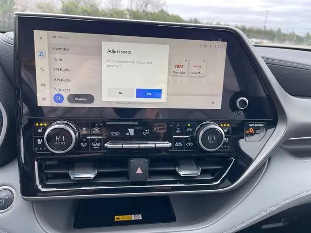 2024 Toyota Highlander Hybrid Limited