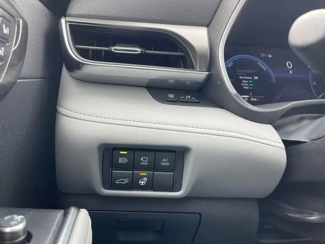 2024 Toyota Highlander Hybrid Limited