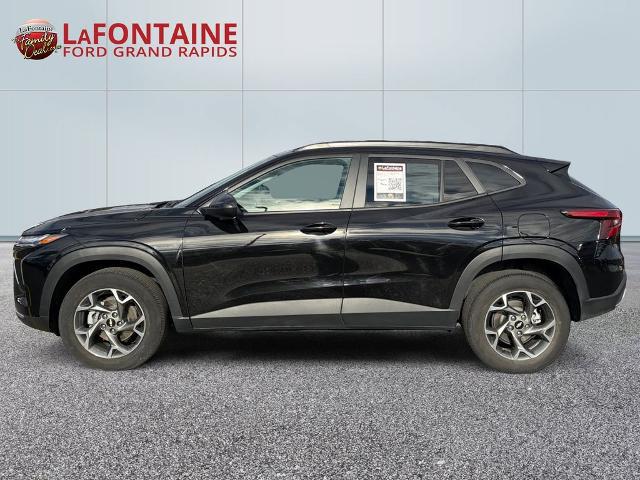 2025 Chevrolet Trax FWD LT