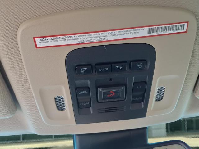 2021 Toyota Avalon XLE Hybrid