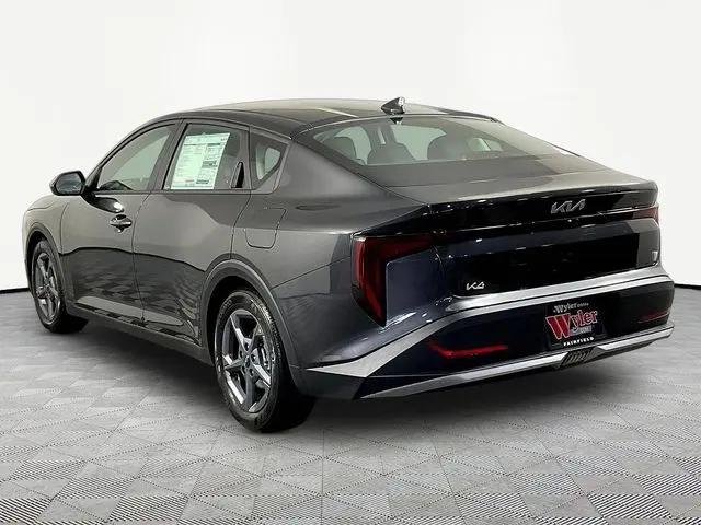 2026 Kia K4 LXS