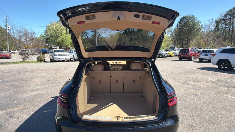 2015 Porsche Macan S