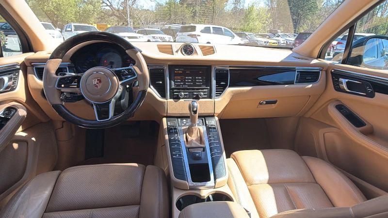 2015 Porsche Macan S