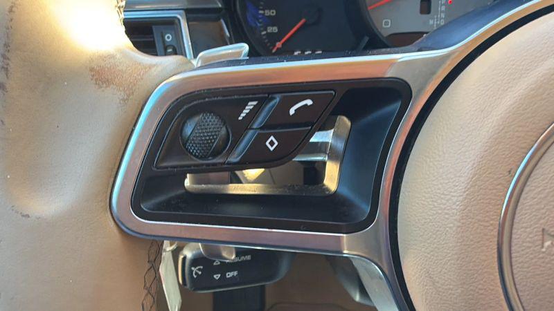 2015 Porsche Macan S
