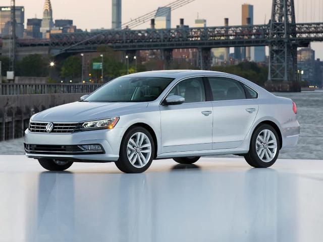 2016 Volkswagen Passat 1.8T SE for sale in Tampa, FL