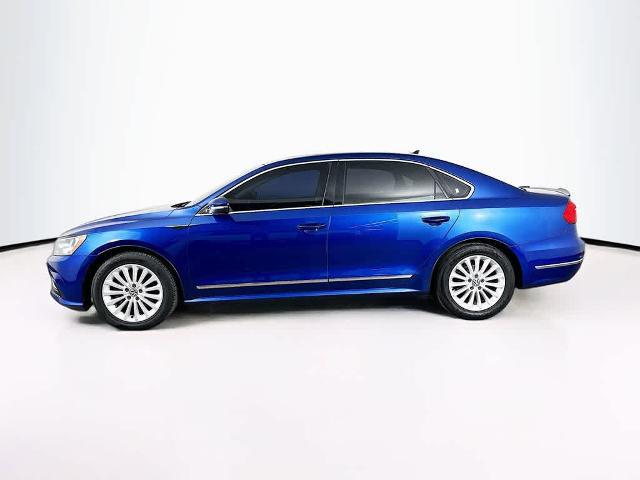 2016 Volkswagen Passat 1.8T SE