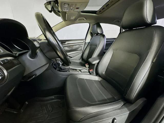 2016 Volkswagen Passat 1.8T SE