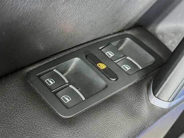 2016 Volkswagen Passat 1.8T SE