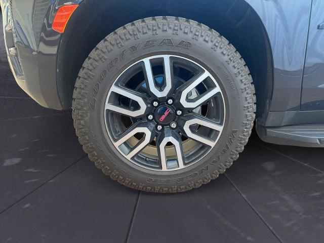 2024 GMC Yukon 4WD AT4