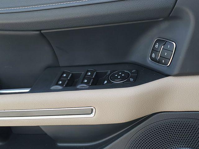 2023 Ford Expedition XLT MAX