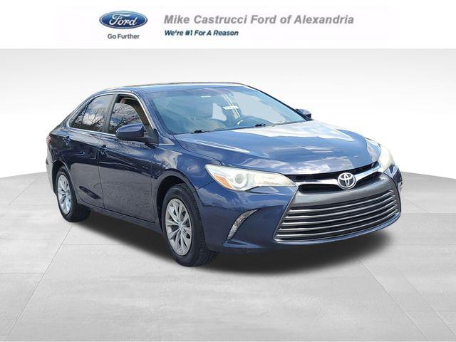 2016 Toyota Camry SE for sale in Alexandria, KY