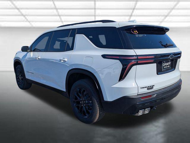 2026 Chevrolet Traverse FWD LT
