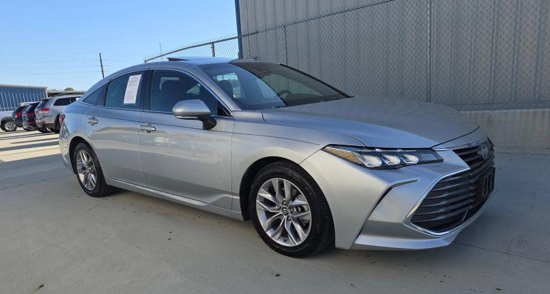 2019 Toyota Avalon XLE