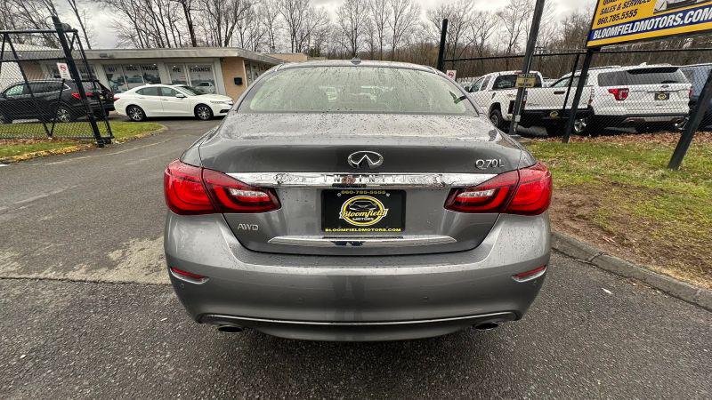 2017 INFINITI Q70L 3.7X
