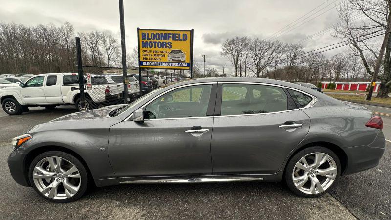2017 INFINITI Q70L 3.7X