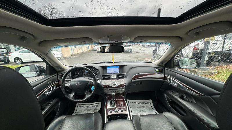 2017 INFINITI Q70L 3.7X
