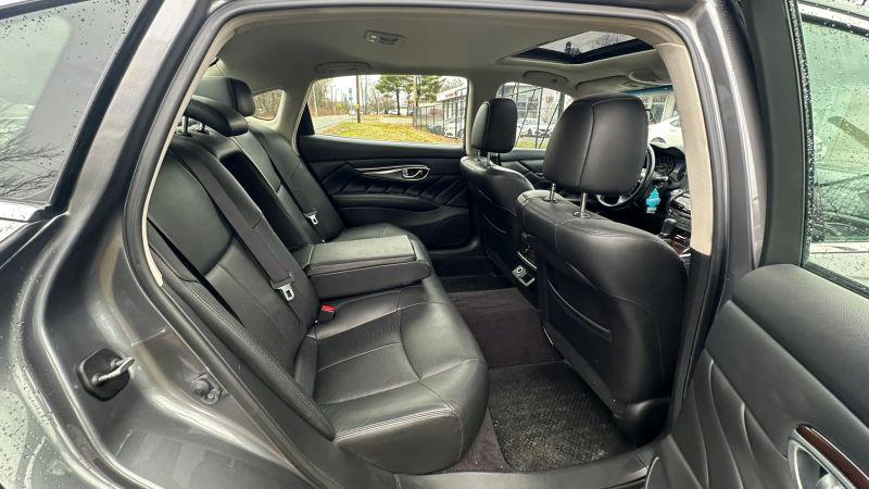 2017 INFINITI Q70L 3.7X