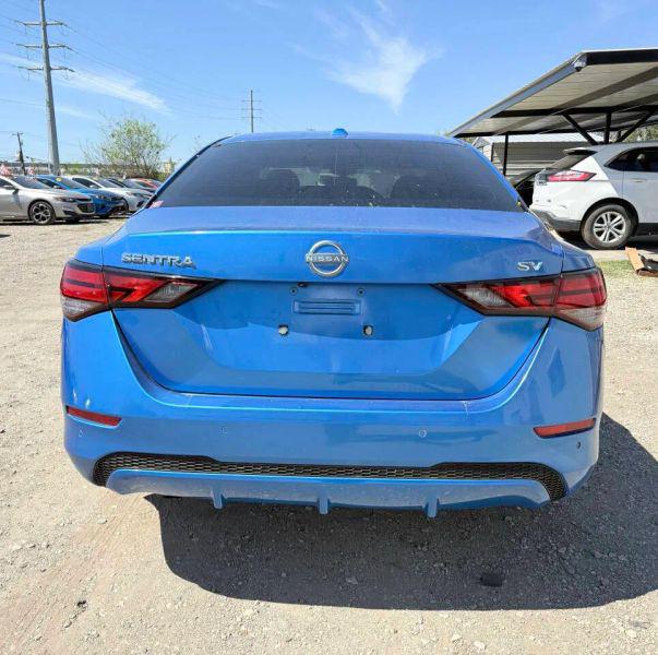 2024 Nissan Sentra SV Xtronic CVT