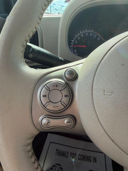 2011 Nissan cube 1.8S
