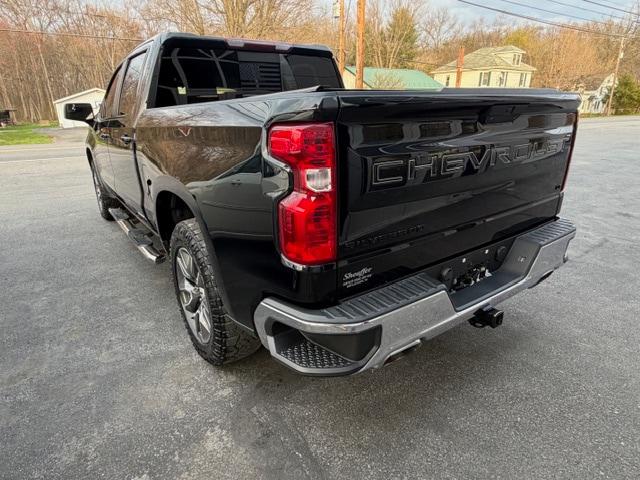 2021 Chevrolet Silverado 1500 4WD Crew Cab Short Bed LT 2021 Chevrolet Silverado 1500 4WD Crew Cab Short Bed LT