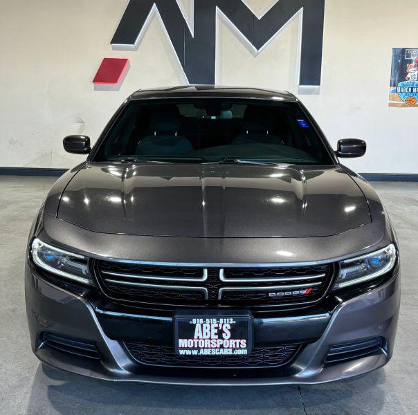 2017 Dodge Charger SE RWD