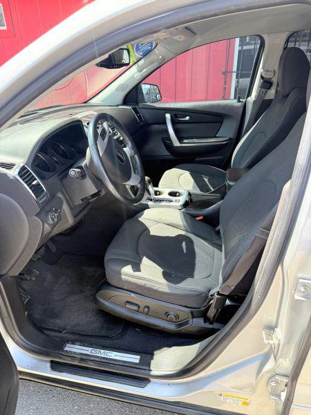 2012 GMC Acadia SLE