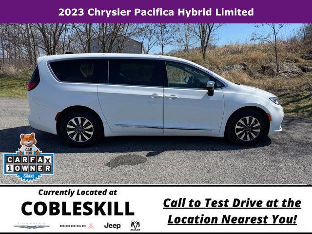 2023 Chrysler Pacifica Hybrid Limited