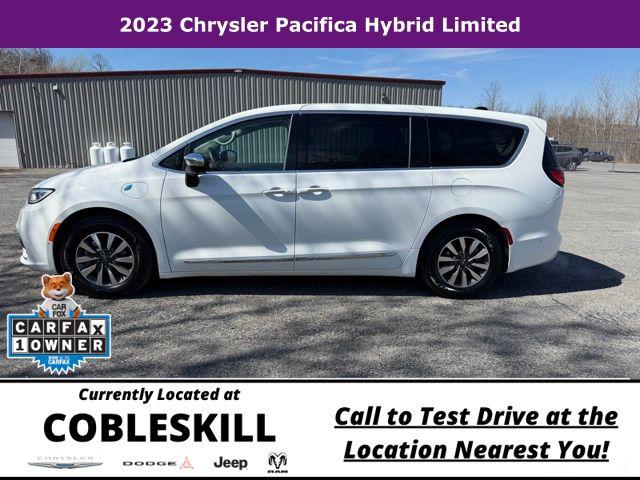 2023 Chrysler Pacifica Hybrid Limited