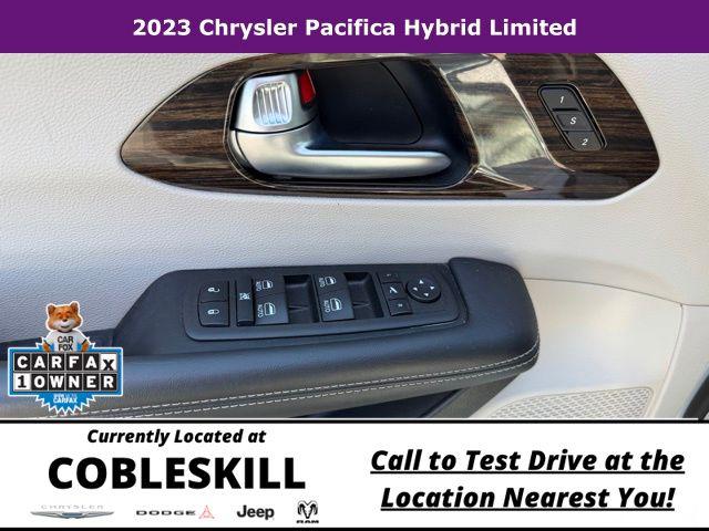 2023 Chrysler Pacifica Hybrid Limited