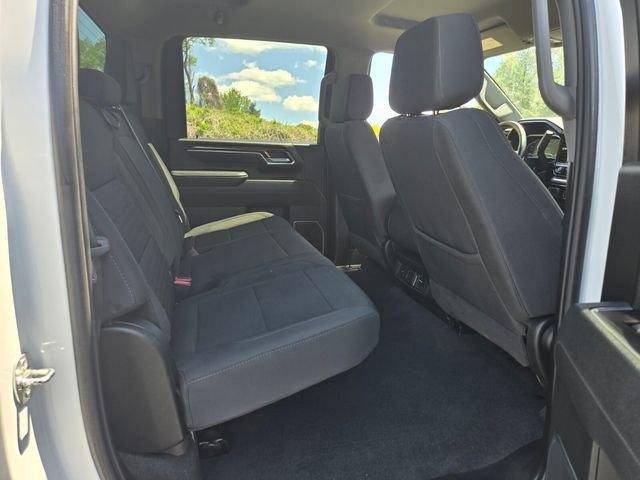 2025 Chevrolet Silverado 2500HD 4WD Crew Cab Standard Bed LT